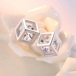 NEW 925 Sterling Silver Diamond Cube Stud Earrings